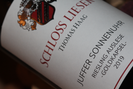 2019 JUFFER SONNENUHR Riesling Auslese Goldkapsel | Halbflasche